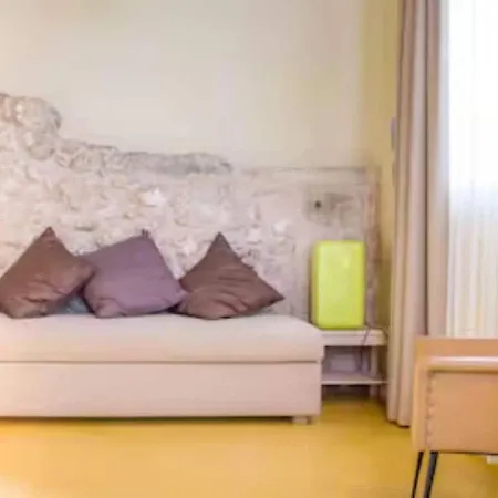 Private With Pool Appartement