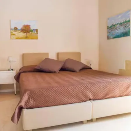 Appartement Private With Pool Merine